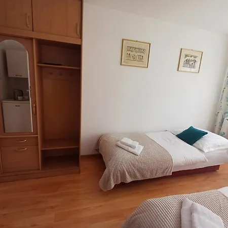 Apartment Vesuvio I *